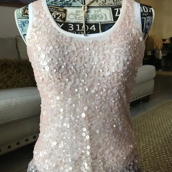 Blush Mesh Tank with sequins Small - Picture 6 of 8
